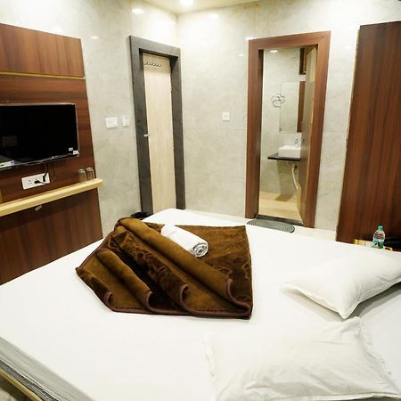 Hotel New Sundaram 150 Mtrs From Dargah Ajmer Buitenkant foto