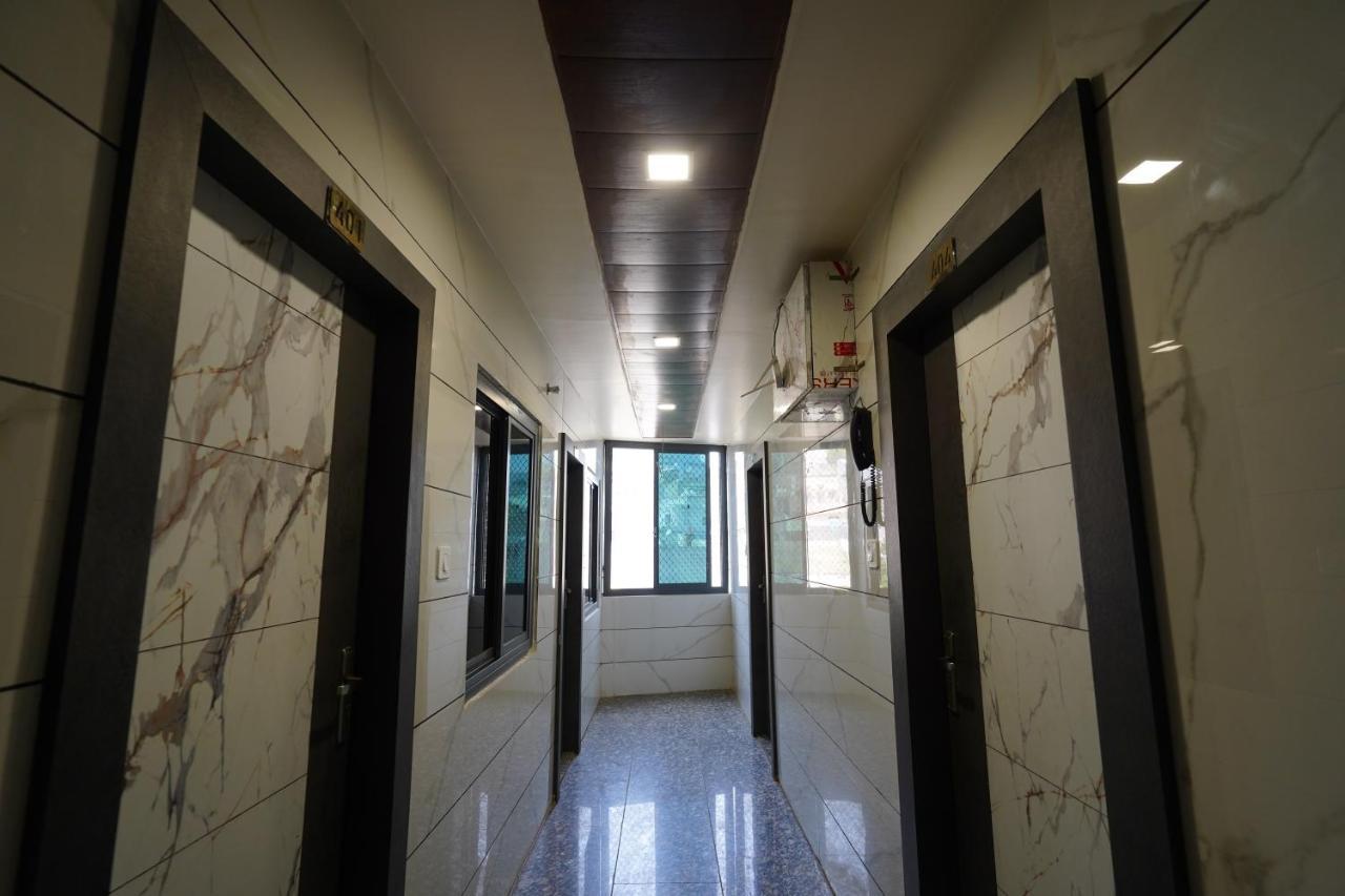 Hotel New Sundaram 150 Mtrs From Dargah Ajmer Buitenkant foto