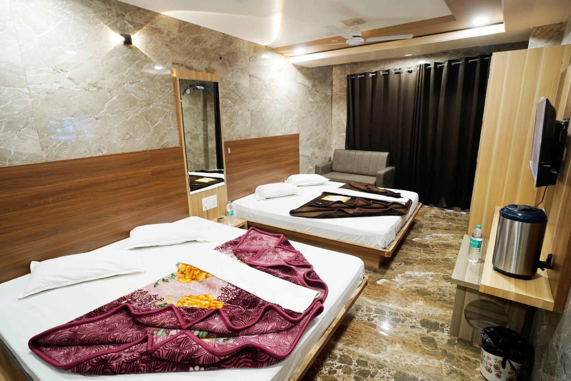 Hotel New Sundaram 150 Mtrs From Dargah Ajmer Buitenkant foto