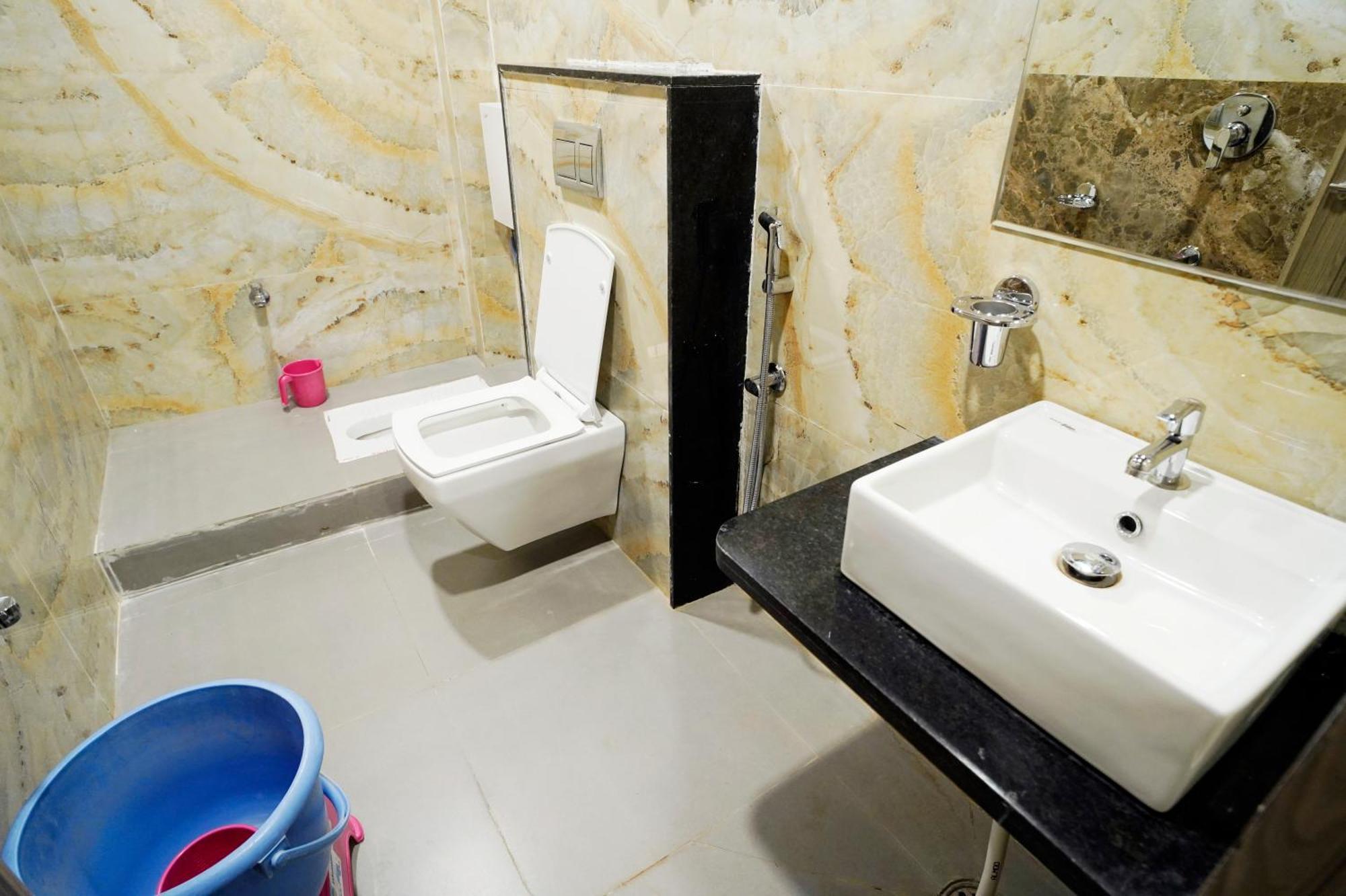 Hotel New Sundaram 150 Mtrs From Dargah Ajmer Buitenkant foto