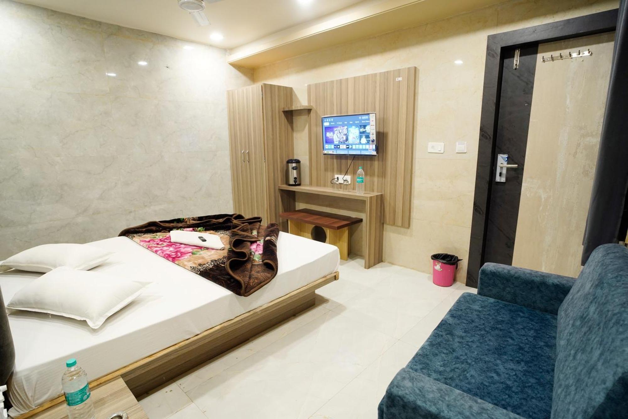 Hotel New Sundaram 150 Mtrs From Dargah Ajmer Buitenkant foto